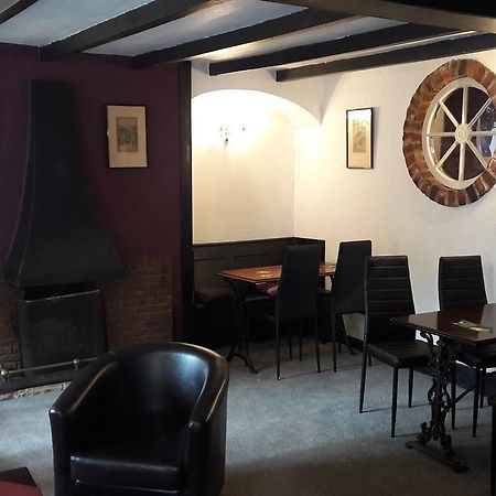 Hotel The Marquis Of Granby Wellingore Esterno foto